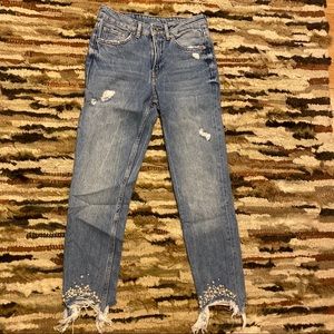 h&m girlfriend jeans embellished with pearls